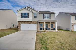 featured image of 132 Breckenridge Trce