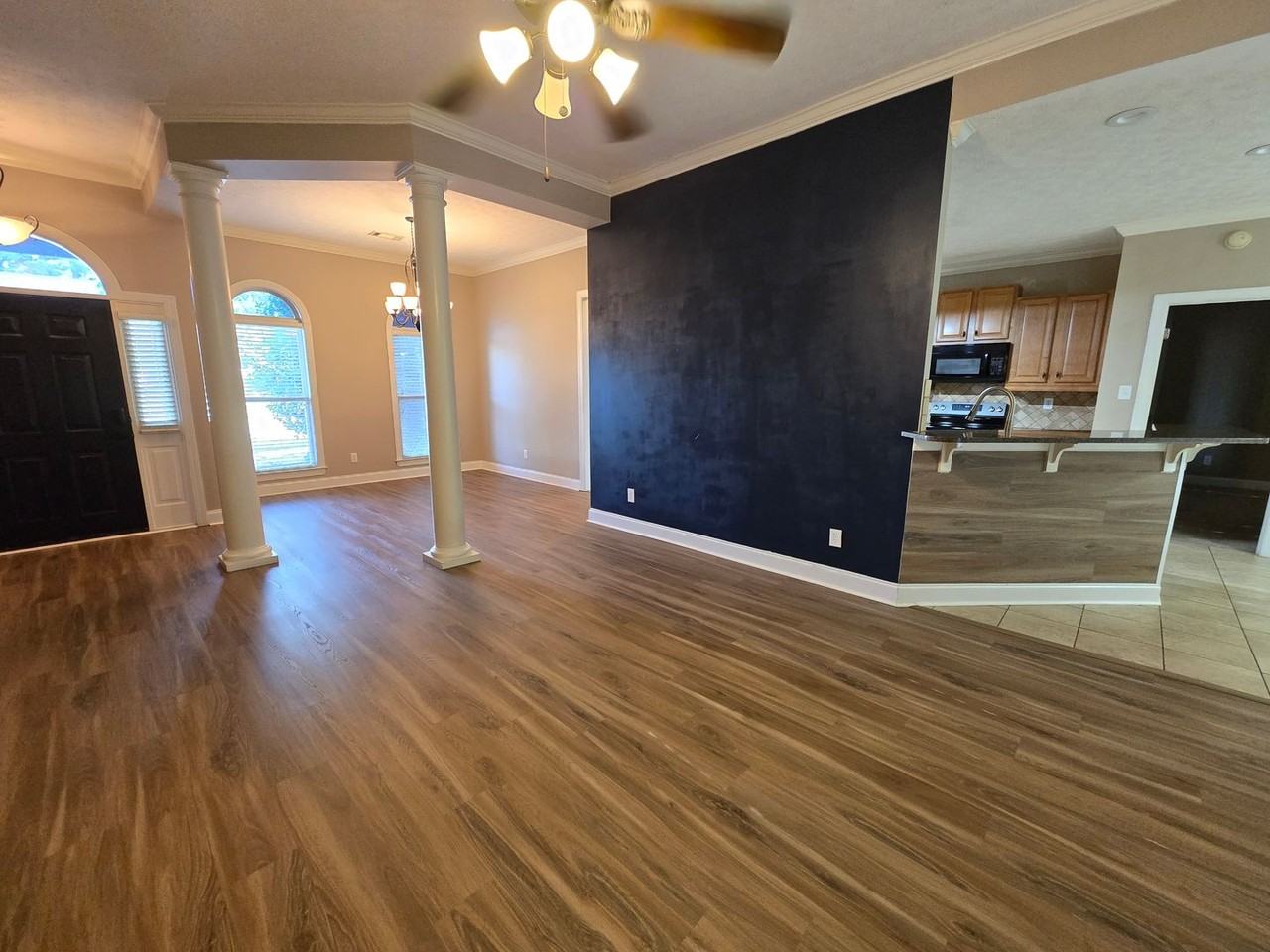 628 Prairieview Dr - Photo 3 of 31