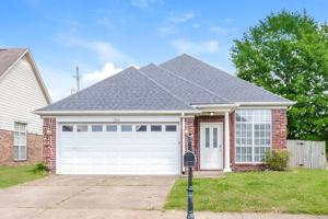 featured image of 1000 Leconte Gap St