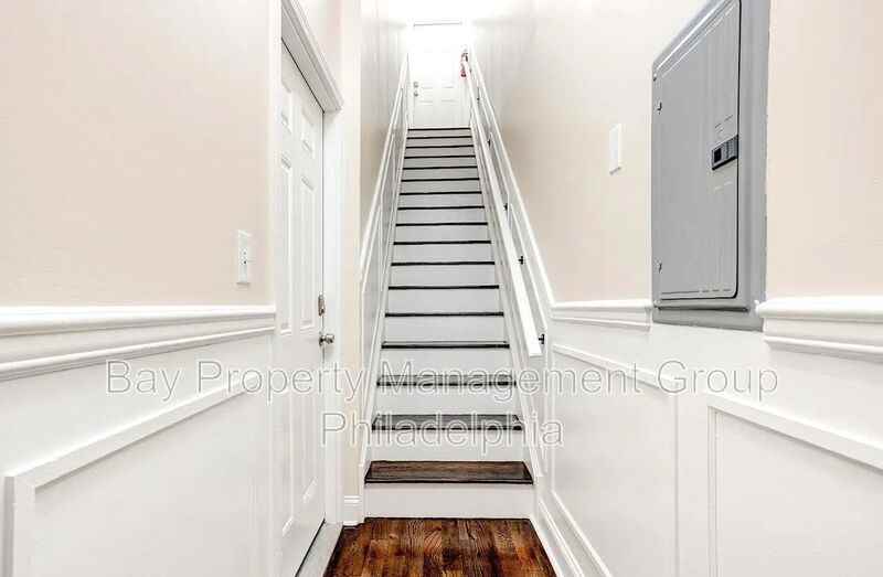1315 N 19th St #A - Photo 3 of 25
