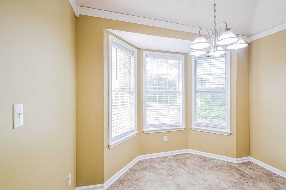 430 N Ericson Rd - Photo 6 of 16