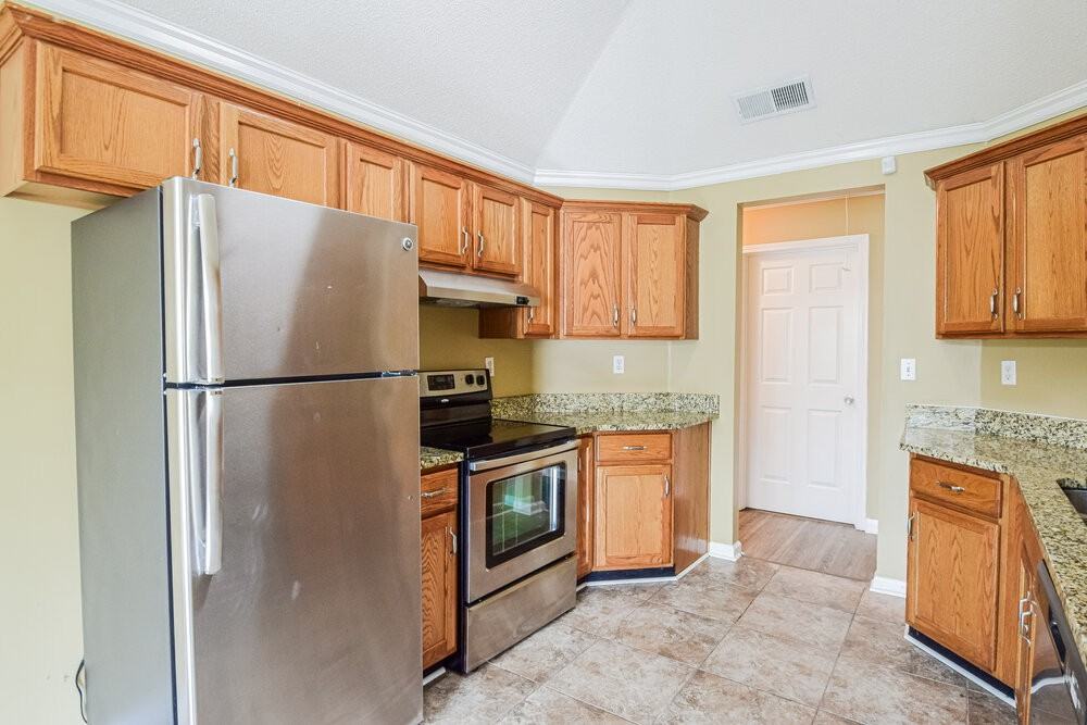 430 N Ericson Rd - Photo 7 of 16