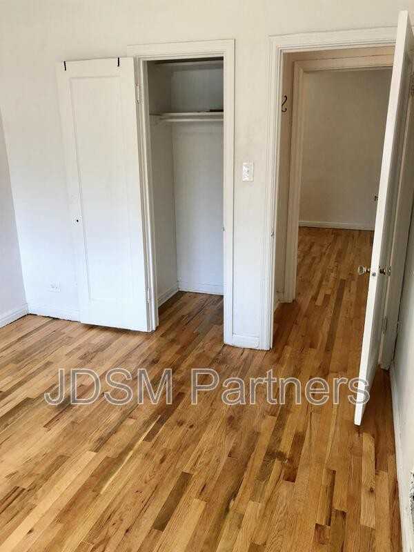 3735 E 13th Ave - Photo 4 of 17