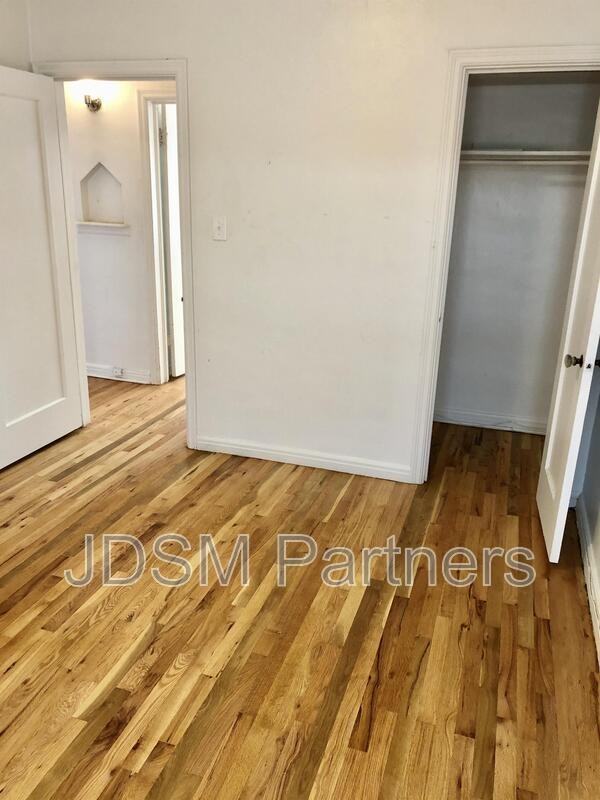 3735 E 13th Ave - Photo 6 of 17