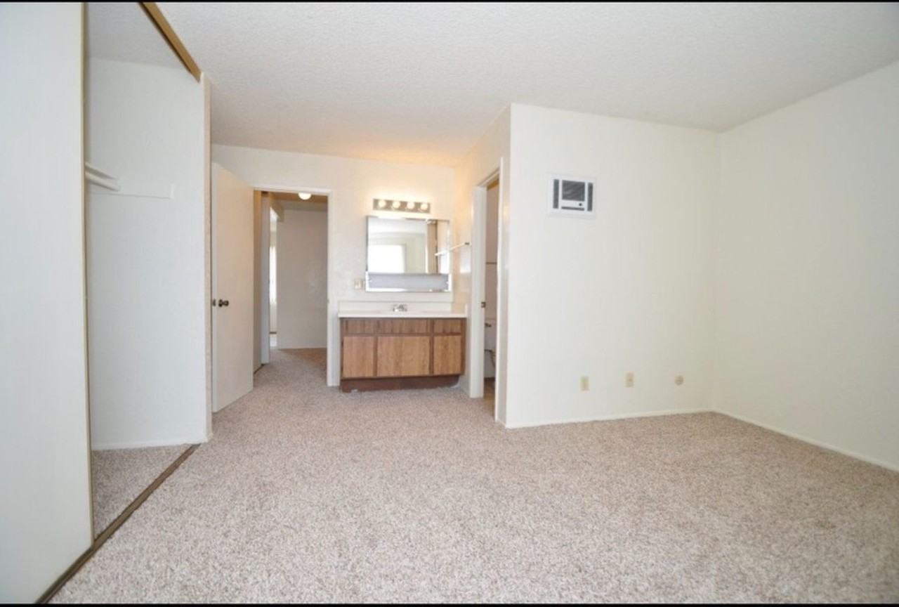 Ascot Village - Photo 3 of 5