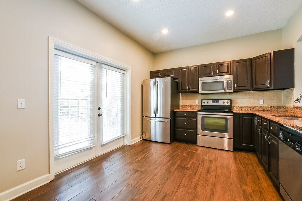 12720 Woodbury Glen Dr - Photo 7 of 16