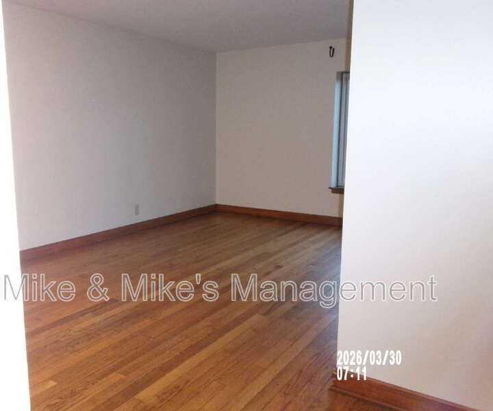 2645 N 63rd St - Photo 7 of 21