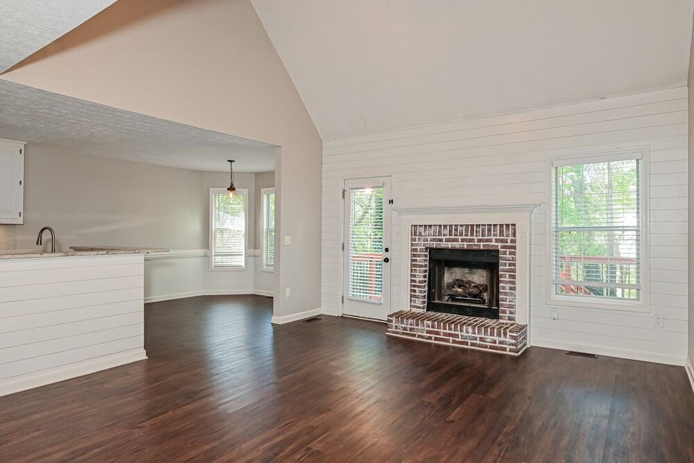 1655 Bramlett Blvd - Photo 5 of 18