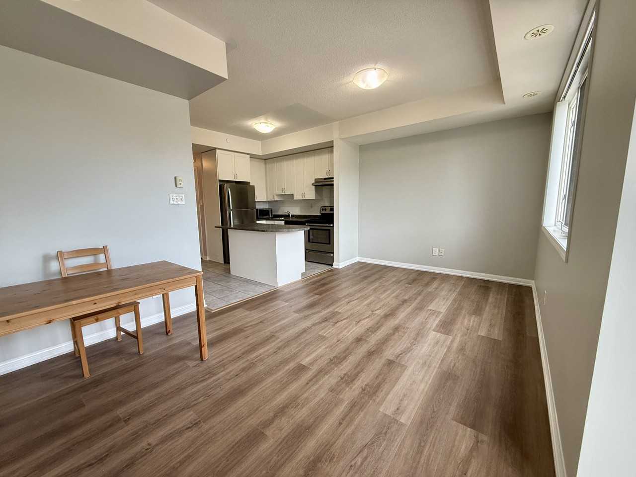 3075 Thomas St - Photo 7 of 17