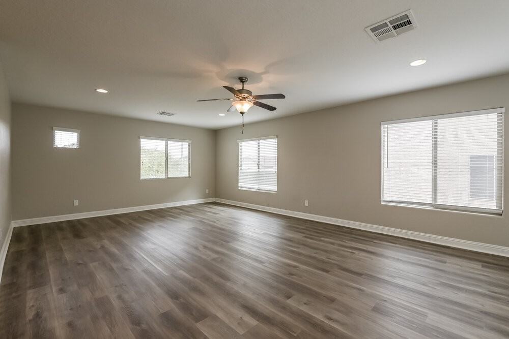 161 Jay Porter Ave - Photo 7 of 20