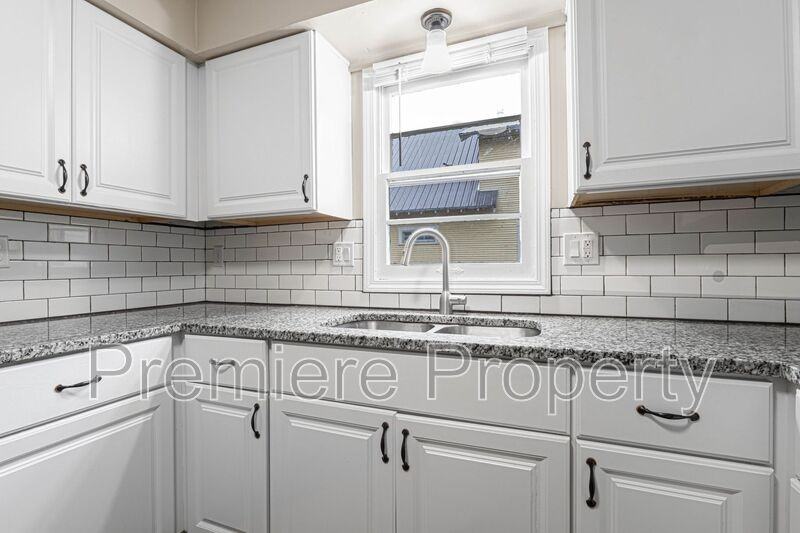 334 W Sea Ave - Photo 5 of 11