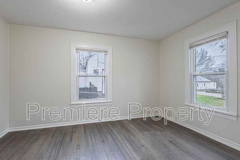 334 W Sea Ave - Photo 7 of 11