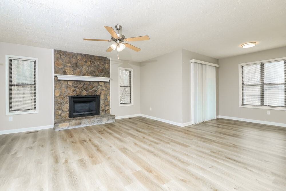 4173 Woodcrest Dr - Photo 6 of 25