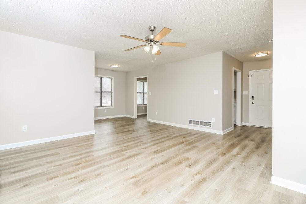 4173 Woodcrest Dr - Photo 7 of 25