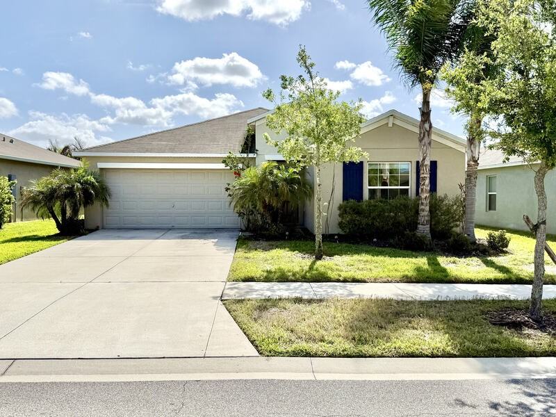 17134 White Mangrove Dr - Photo 3 of 50