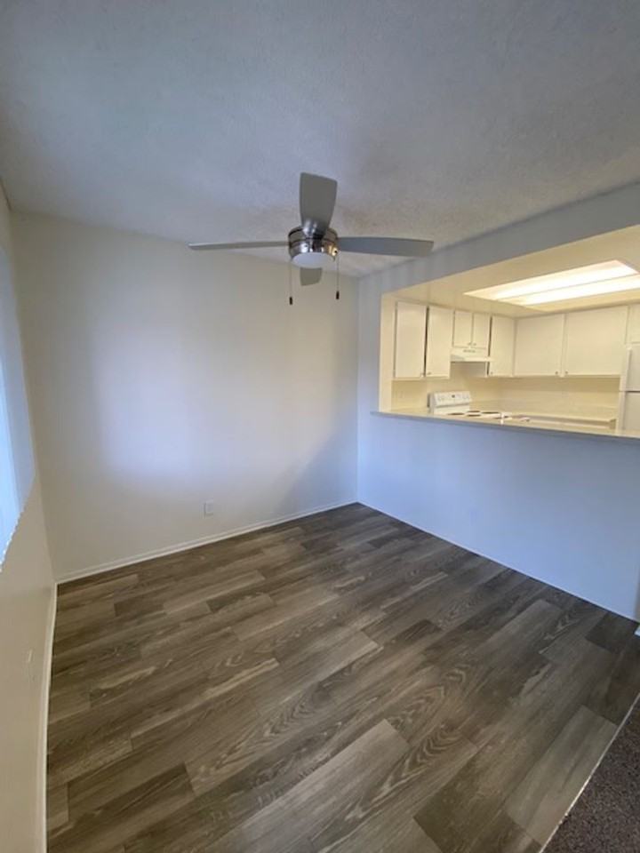 Summer Brook Apartments - Photo 4 of 50