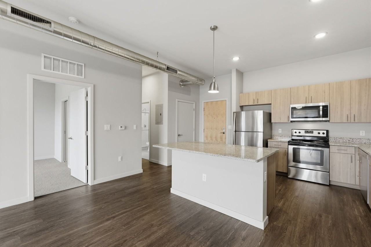 The Marquette - Photo 7 of 50