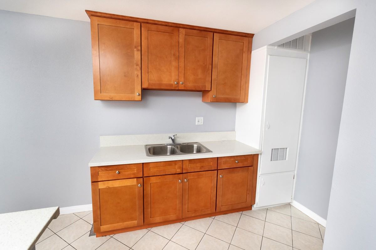 255 East Artesia Boulevard #5 - Photo 3 of 4