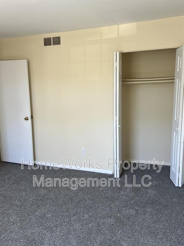 462 Norvelle Ct - Photo 6 of 35