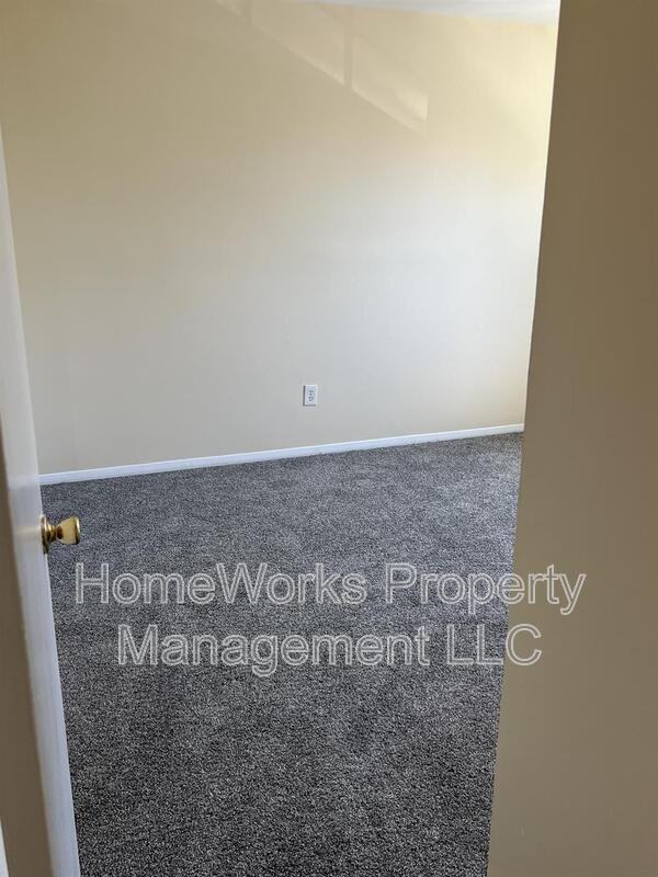 462 Norvelle Ct - Photo 7 of 35