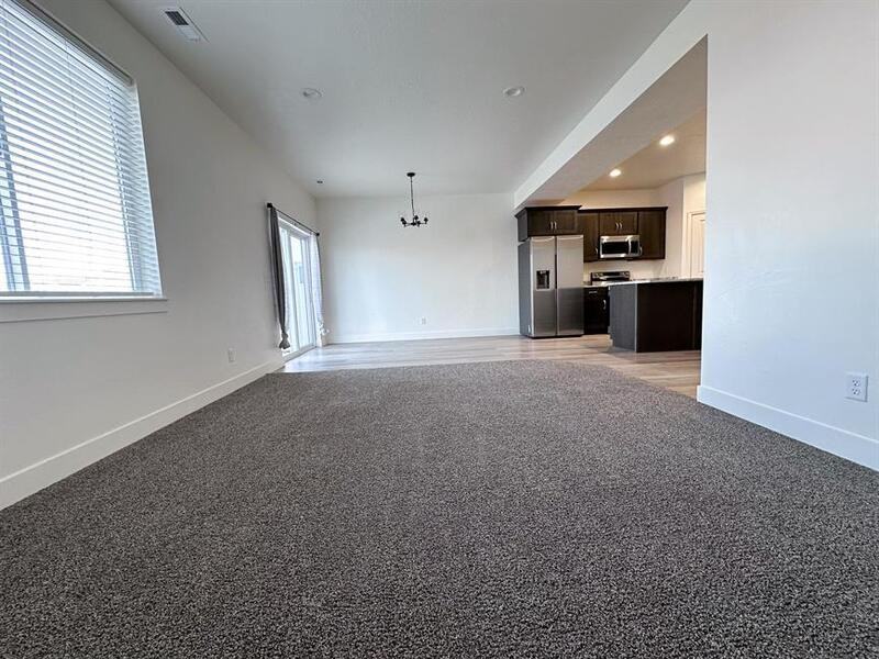 225 Ws #74 - Photo 7 of 19