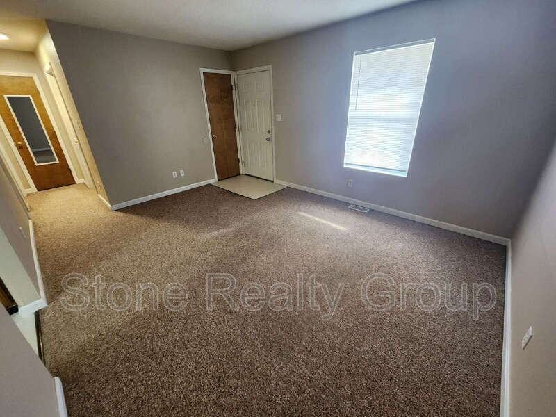 2460 E Clayton Dr - Photo 2 of 7