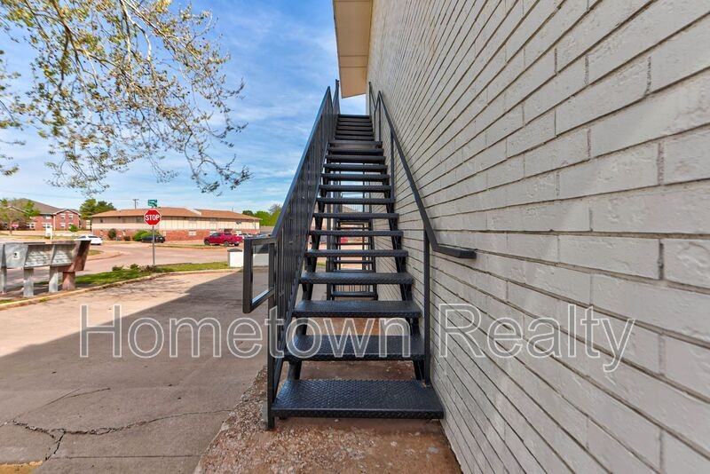 1012 Chartrand Ave #31 - Photo 6 of 32