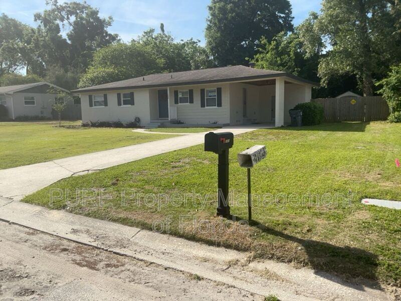 1000 Se 28th St - Photo 2 of 50