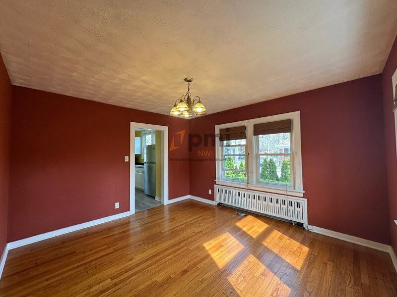 418 School St - Photo 7 of 23