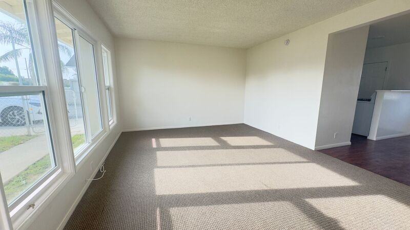 11315 Painter Ave - Photo 3 of 13