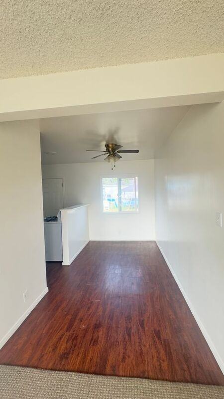 11315 Painter Ave - Photo 5 of 13