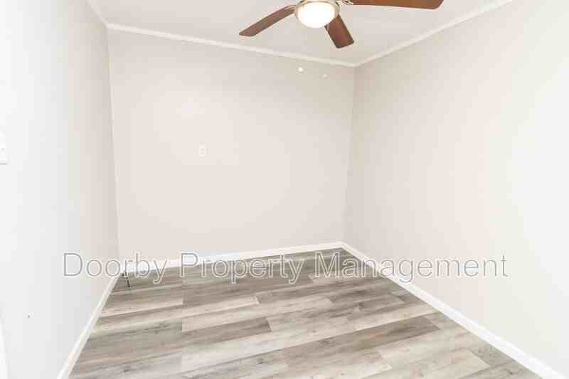 207 Napier St #6 - Photo 6 of 9