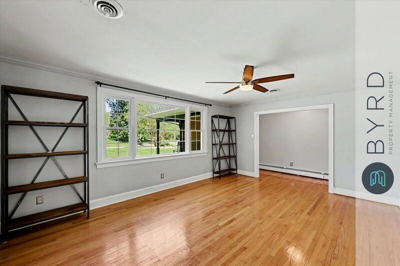 8209 Barningham Rd - Photo 4 of 29