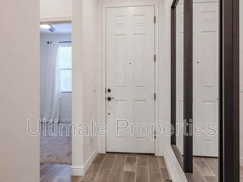 14424 W Honeysuckle Dr - Photo 4 of 29