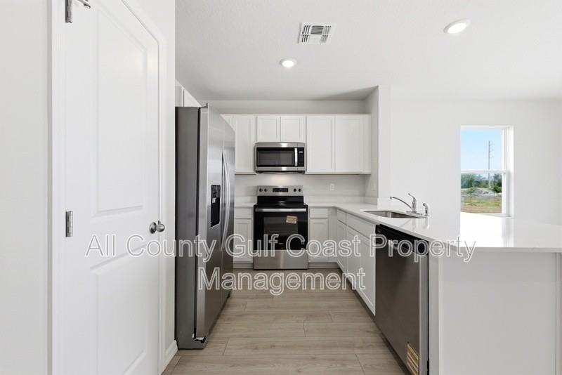 2609 Fetlock Run - Photo 4 of 18