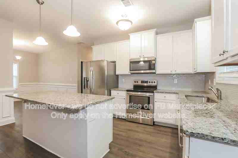 213 Graydon Ct - Photo 6 of 20