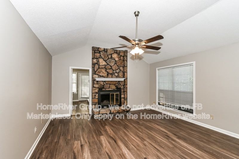 9693 Pine Point Dr - Photo 2 of 18