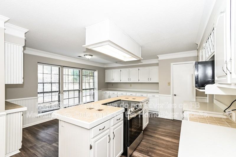 9693 Pine Point Dr - Photo 6 of 18