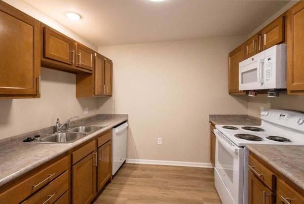 211 West St #8 - Photo 2 of 5