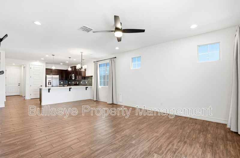 20437 E Estrella Rd - Photo 4 of 33