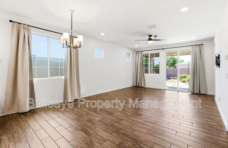 20437 E Estrella Rd - Photo 7 of 33