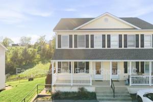 featured image of 257 School House Dr