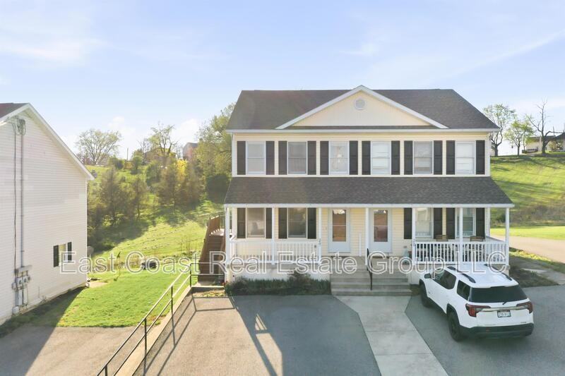 257 School House Dr - Photo 2 of 36