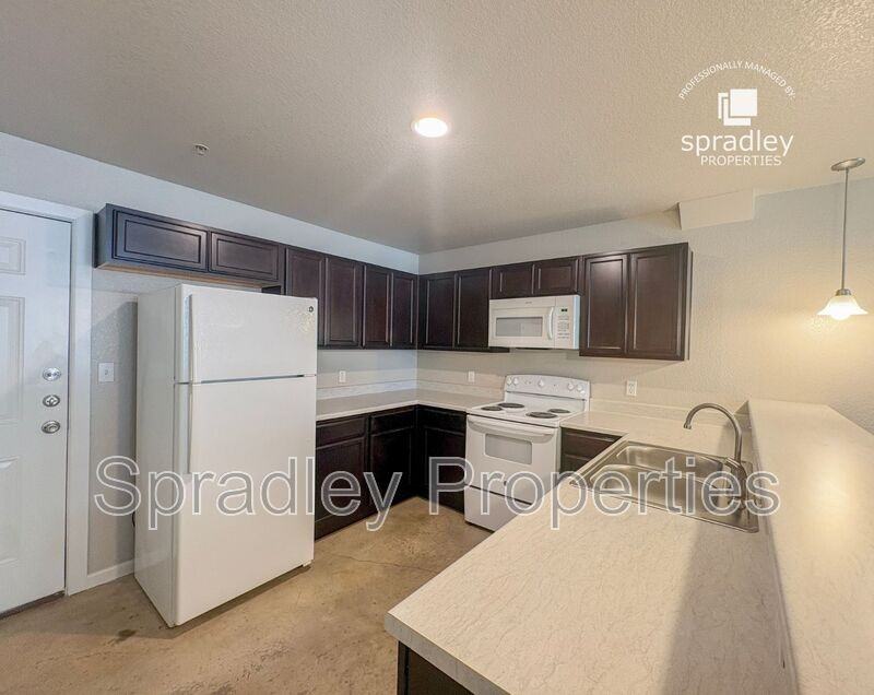 255 E 5th Ave #MT312