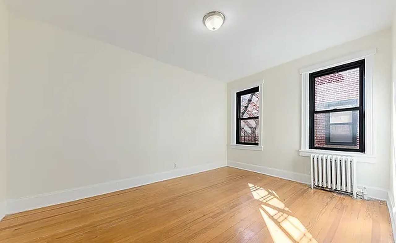 132-70 Sanford Avenue #2D - Photo 2 of 5