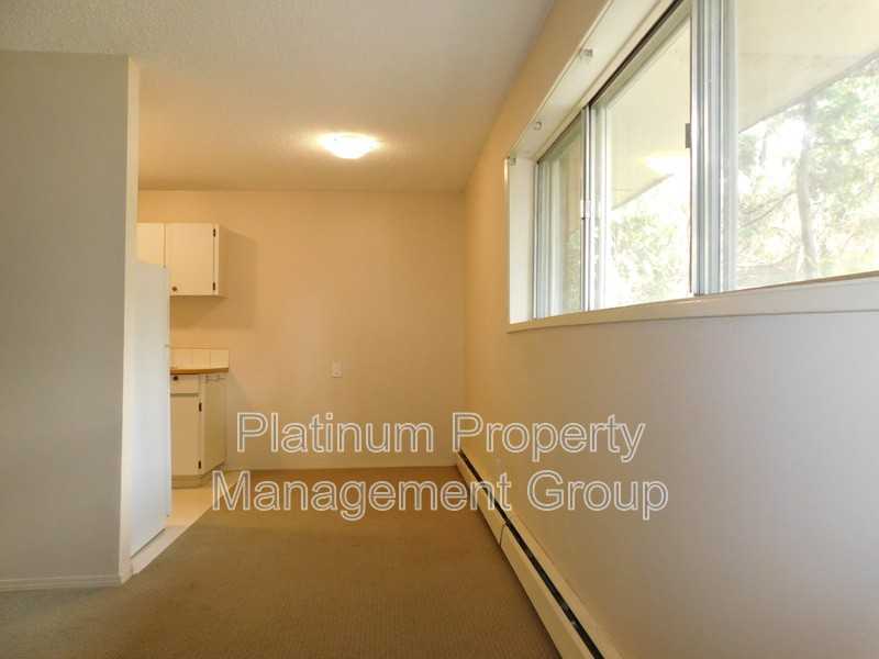 322 6 Ave Ne #41 - Photo 4 of 9