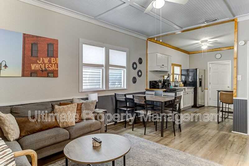 1307 S 3rd St - Photo 7 of 25