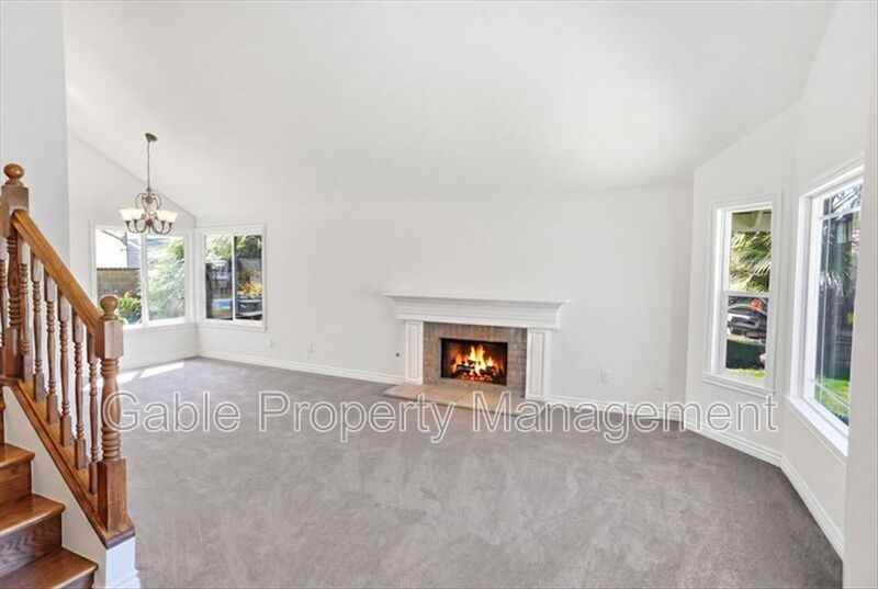 28012 Florence Ln - Photo 3 of 23