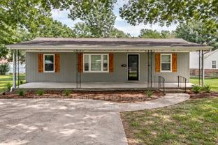 11522 W 68th St - Photo 1 of 1