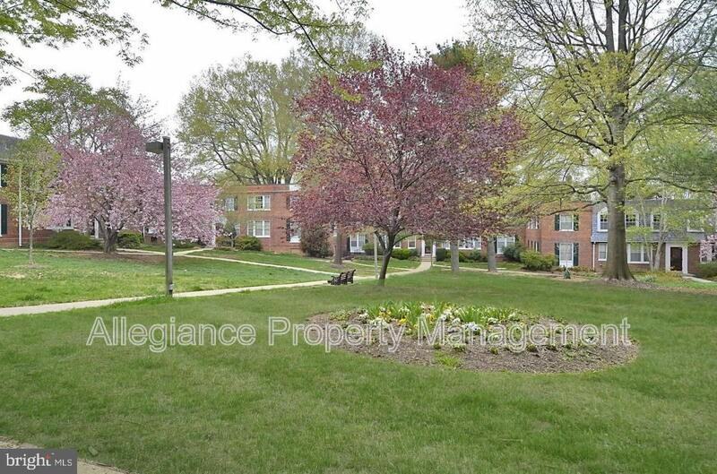 2015 Key Blvd #12604 - Photo 4 of 18